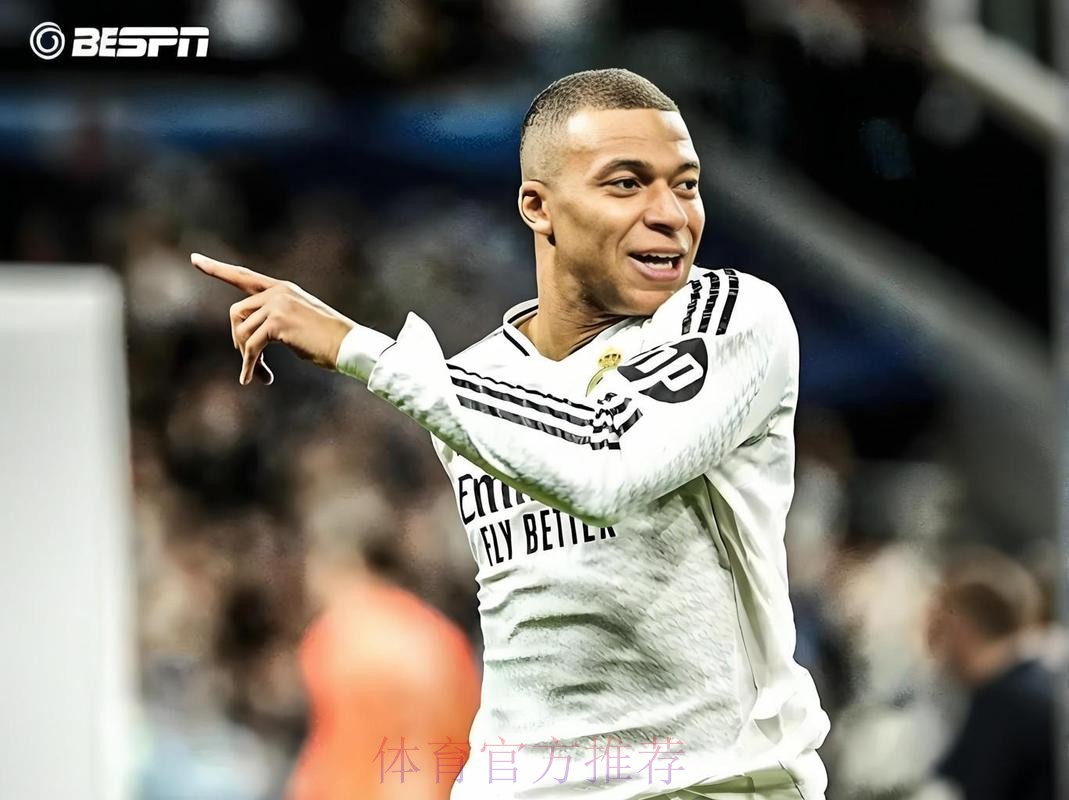 4-3逆转！姆巴佩拯救皇马：欧冠首次大四喜+创33年历史，获评10分